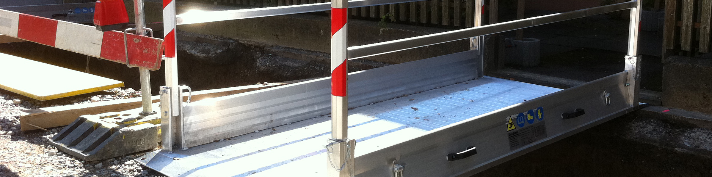 Passerelle en aluminium